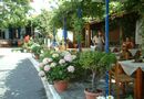 En mysig taverna Manolates
