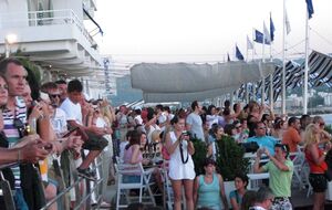 Utanför Cafe Del Mar