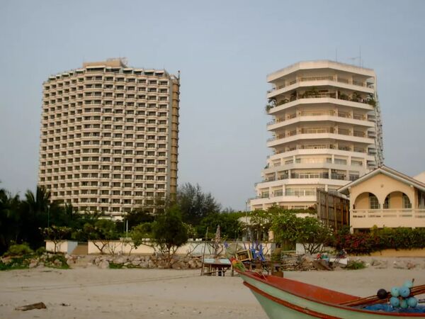 Condot där vi bor! - BangKwaiVillage - Thailand