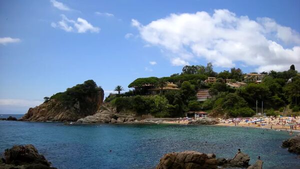 Härlig strand nära Blanes.