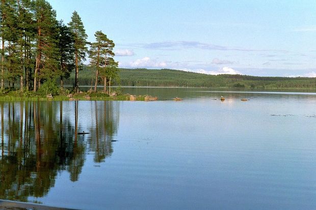 Stilla Vatten - Bilder Sunne, Sverige - Reseguiden