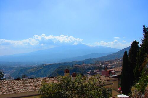 Etna i bakgrunden Taormina Sicilien