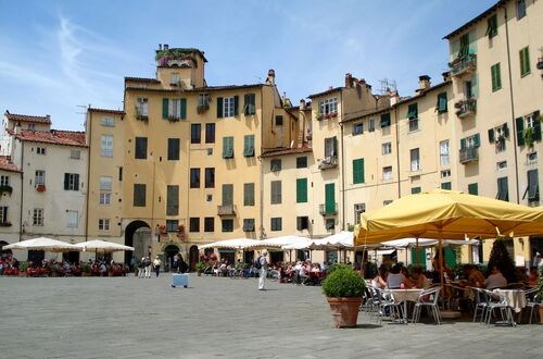 Piazza Amfiteatro
