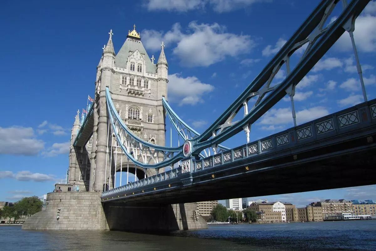 Tower Bridge