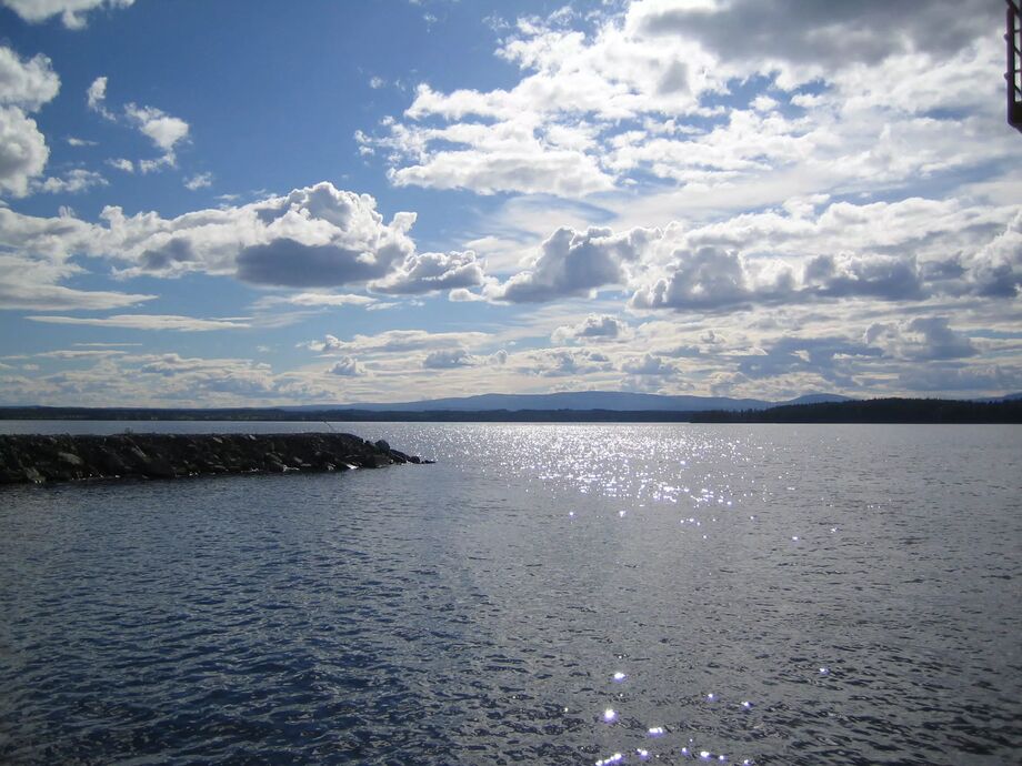 Vy från färjan mellan Frösön och Norderön - Sverige - Arven - Reseguiden