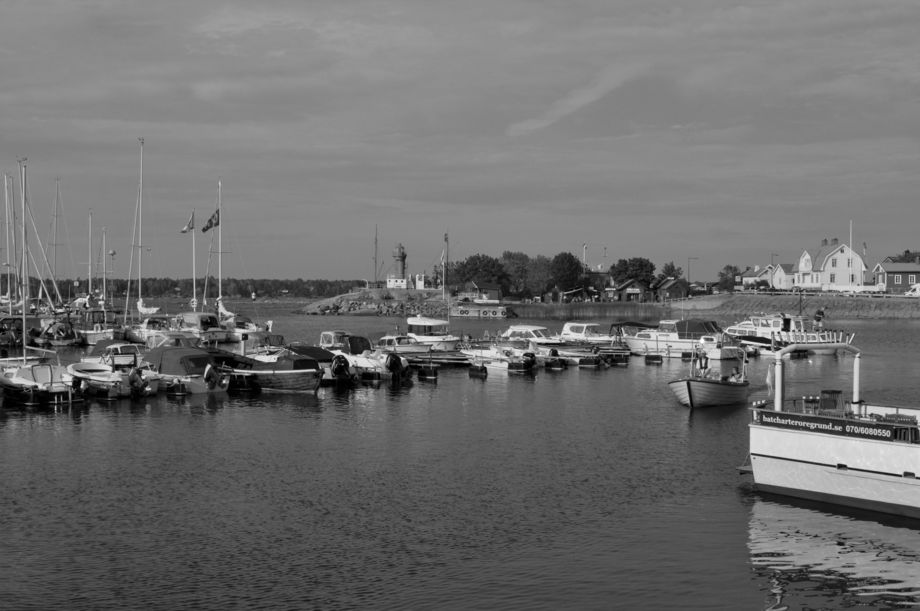 Hamn I Öregrund - Södra Hamnplan, Öregrund, Sverige - Eje_b - Reseguiden