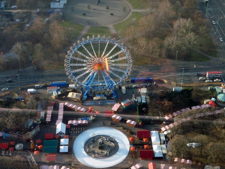 Julmarknad från ovan - Berlin, Tyskland - Leroslover - Reseguiden