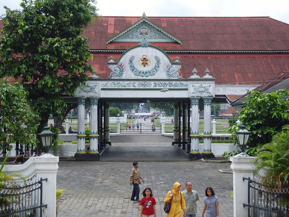  Sultan  Palace Yogyakarta  Java Indonesien Mariab 