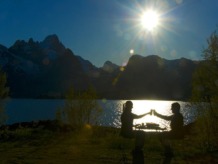 Skål - Lofoten, Norge - Treb - Reseguiden