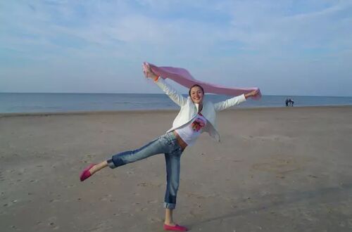 Fly to the sky
