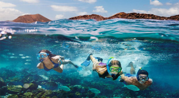 Snorkla i en magisk undervattenvärld på Kanarieöarna.