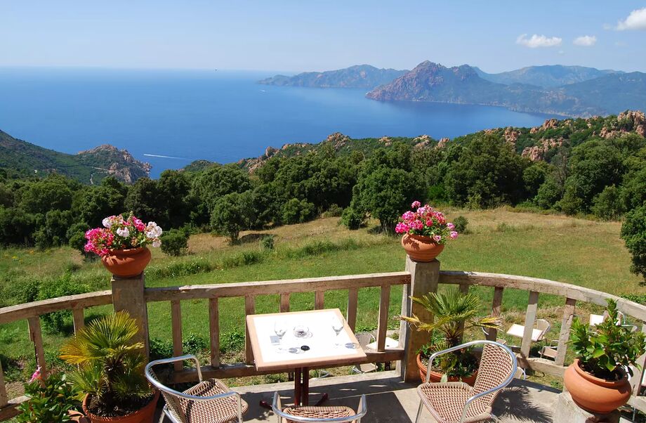 Hotel Les Roches Rouges, Piana Korsika, Frankrike Desires Reseguiden