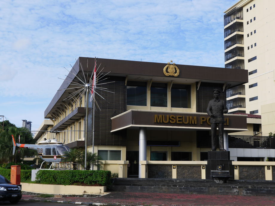 Museum Polri (Polis Museet Jakarta) - Jakarta, Java, Indonesien ...