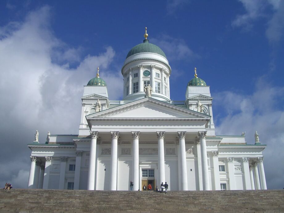 Domkyrkan - Helsingfors, Finland - Travellover - Reseguiden