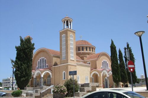 Kyrkan Sant Georgios i Paralimni