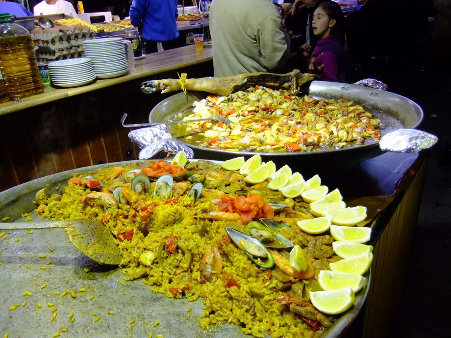 Paella Puerto de la Cruz, Teneriffa, Kanarieöarna, Spanien Gullsing