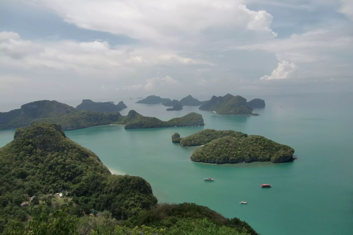Angthong National Marine park