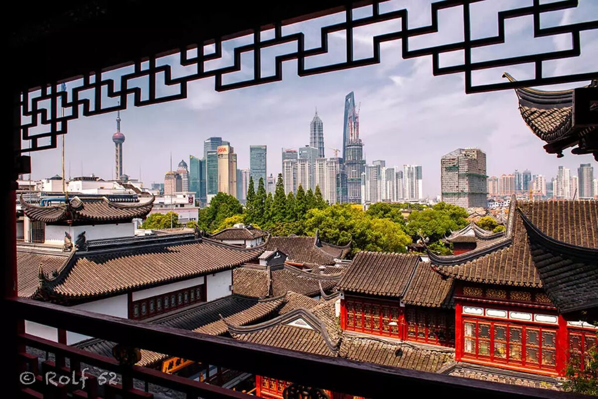 Shanghai - old and modern China