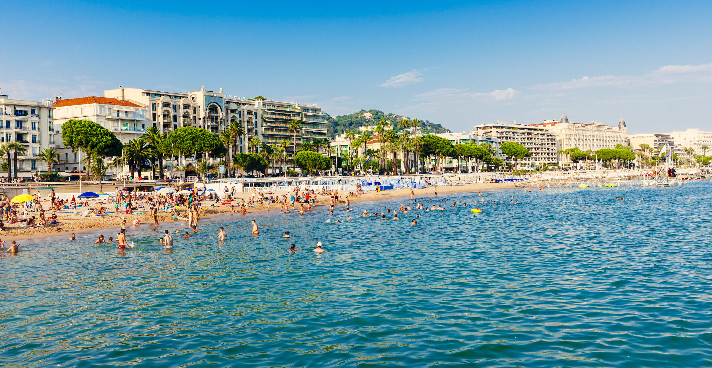 Resor till Cannes, Franska rivieran