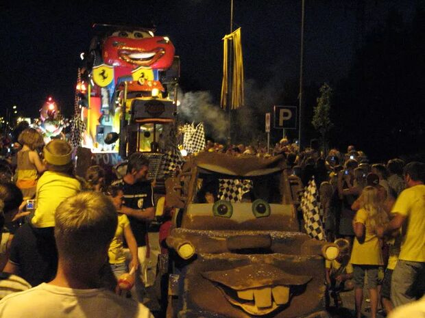 Karneval på gatan - Bilder Cavallino-Treporti, Italien - Reseguiden